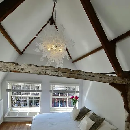 Апартаменты Mes Amis Делфт