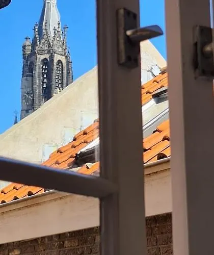 アパート Mes Amis